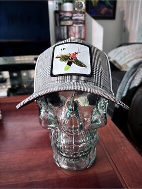 Goorin Bros. “Luxury Moon Firefly” Lit. Trucker Hat. Mesh SnapBack. NWT